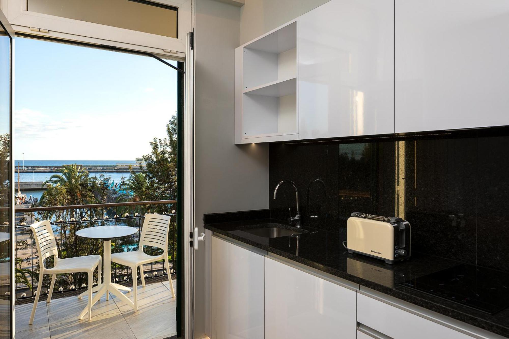 King David Suites By Madeira Sun Travel Funchal  Bagian luar foto