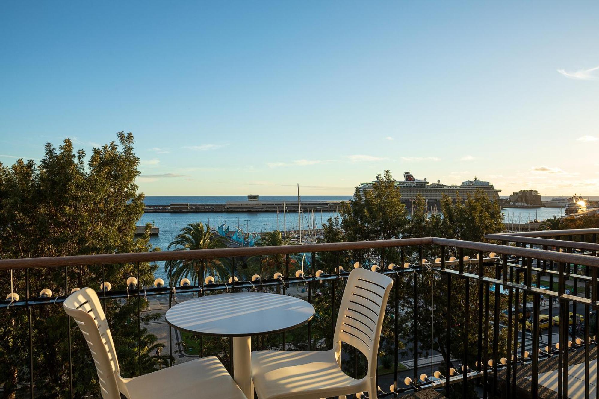 King David Suites By Madeira Sun Travel Funchal  Bagian luar foto